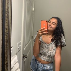 Meet your Posher, María